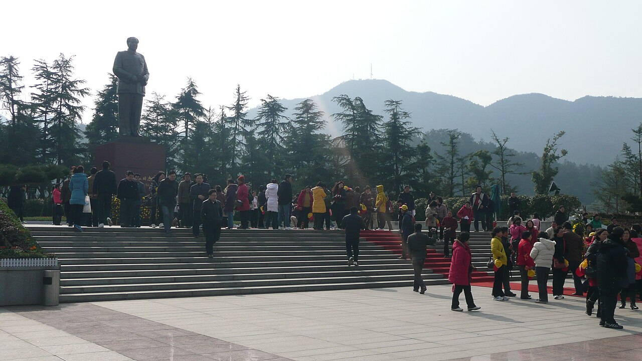 韶山毛泽东广场 · 铜像与广场