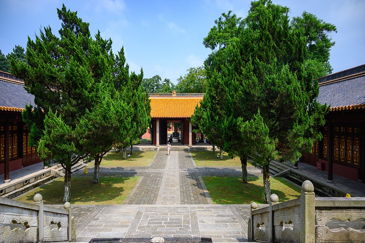 岳麓书院 · 庭院实景