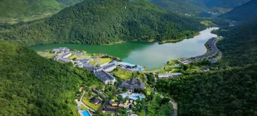 蓝山源湖景温泉